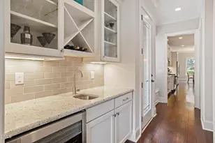 2621 Davis St, Raleigh, NC 27608 - Photo 10