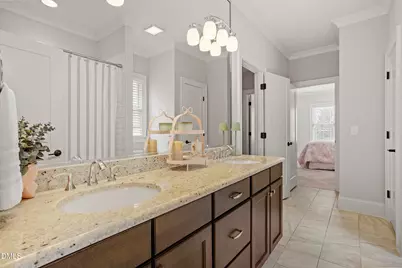 2621 Davis Street, Raleigh, NC 27608 - Photo 38