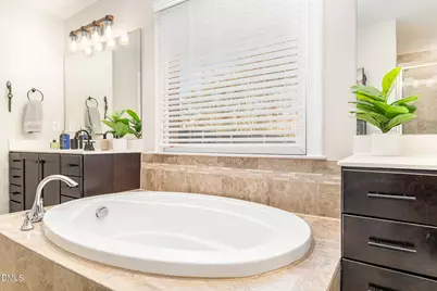 109 Cheval Court, Holly Springs, NC 27540 - Photo 32