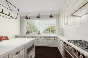 2315 Pettiford Rd, Raleigh, NC 27608 - Photo 6