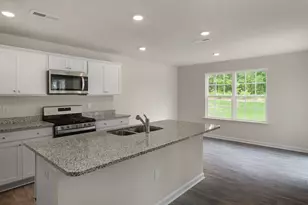 291 Palm Dr, Sanford, NC 27332 - Photo 8