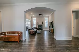 412 Brierley Dr, Apex, NC 27523 - Photo 4