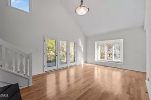 123 Essex Dr, Chapel Hill, NC 27514 - Photo 4