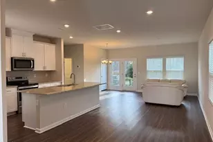 212 Brook Farm Ln, Fuquay-Varina, NC 27526 - Photo 4