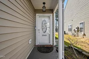 2045 Thornblade Dr, Raleigh, NC 27604 - Photo 4