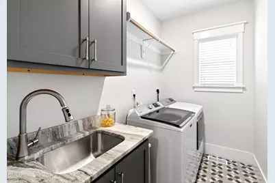 126 W Circle Drive, Cary, NC 27511 - Photo 26