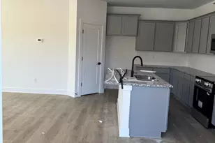 21 Joyner Park Dr, Rocky Mount, NC 27803 - Photo 4