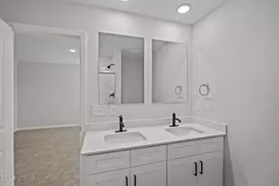 12460 Gameland Dr, Laurinburg, NC 28352 - Photo 6