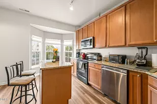 2806 Wyntercrest Ln, Durham, NC 27713 - Photo 8