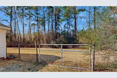 3306 Olivia Road, Sanford, NC 27332 - Photo 4