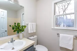 203 Wood Hollow Dr, Cary, NC 27513 - Photo 20