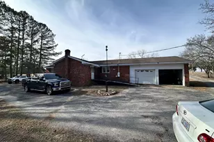 2392 Little Creek Church Rd, Clayton, NC 27520 - Photo 2