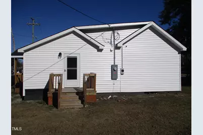 202 E Washington Street, La Grange, NC 28551 - Photo 4