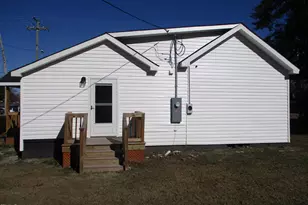 202 E Washington St, La Grange, NC 28551 - Photo 4