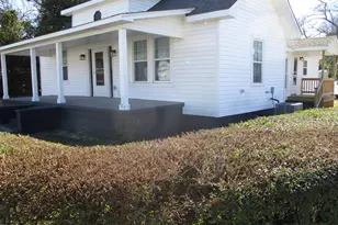 202 E Washington St, La Grange, NC 28551 - Photo 1