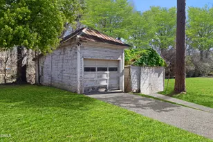 500 Greensboro Ave, Sanford, NC 27330 - Photo 22