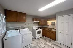 516 Cross St, Sanford, NC 27330 - Photo 14