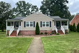 516 Cross St, Sanford, NC 27330 - Photo 1