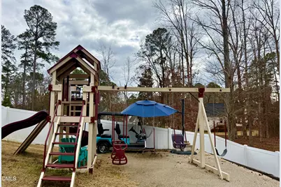 114 Sutherland Drive, Sanford, NC 27330 - Photo 32