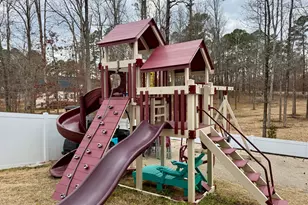 114 Sutherland Dr, Sanford, NC 27330 - Photo 24