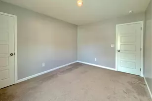 114 Sutherland Dr, Sanford, NC 27330 - Photo 16
