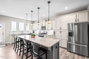 1306 Andover Wood Rd, Fuquay-Varina, NC 27526 - Photo 4