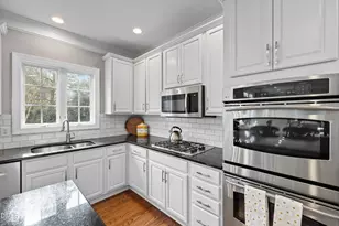 502 Frontgate Dr, Cary, NC 27519 - Photo 20