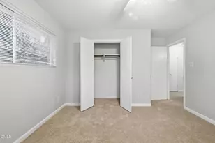 4 Shepherd Ln, Chapel Hill, NC 27514 - Photo 10
