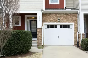 636 Chronicle Dr, Cary, NC 27513 - Photo 2