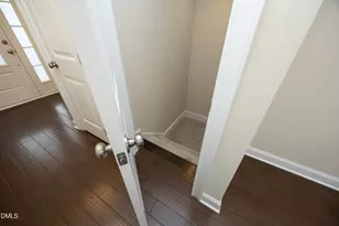 636 Chronicle Dr, Cary, NC 27513 - Photo 32