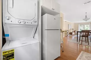 1513 E Franklin St, Chapel Hill, NC 27514 - Photo 12