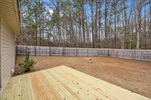 226 Lakeview Dr, Spring Lake, NC 28390 - Photo 30