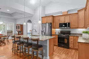1132 Crystal Water Dr, Fuquay Varina, NC 27526 - Photo 2