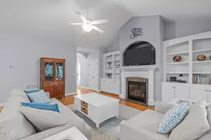 1132 Crystal Water Dr, Fuquay Varina, NC 27526 - Photo 8