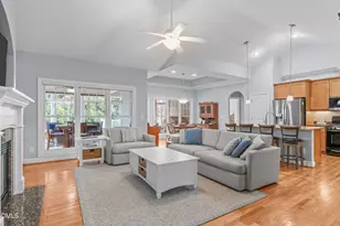 1132 Crystal Water Dr, Fuquay Varina, NC 27526 - Photo 2