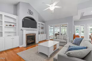 1132 Crystal Water Dr, Fuquay Varina, NC 27526 - Photo 4