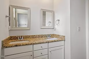 405 Jewell Dr, Chapel Hill, NC 27516 - Photo 32