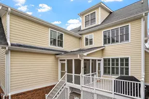 405 Jewell Dr, Chapel Hill, NC 27516 - Photo 10