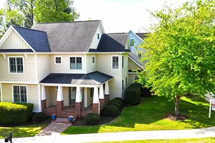 405 Jewell Dr, Chapel Hill, NC 27516 - Photo 2