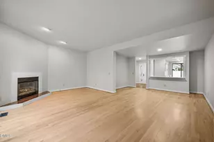 14 Tottenham Ln, Chapel Hill, NC 27517 - Photo 20