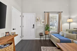 9200 Colony Village Ln, Raleigh, NC 27617 - Photo 6