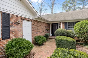 565 Chelsea Dr, Sanford, NC 27332 - Photo 4