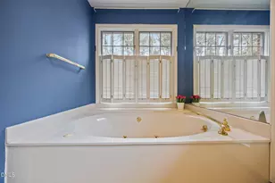 565 Chelsea Dr, Sanford, NC 27332 - Photo 32