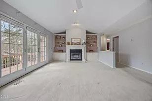 565 Chelsea Dr, Sanford, NC 27332 - Photo 8