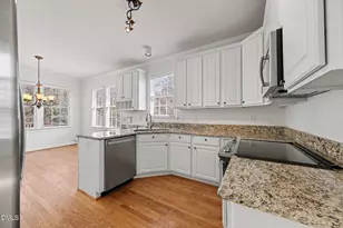 1900 Small Ct, Raleigh, NC 27612 - Photo 10