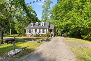 4209 Quail Hollow Dr, Raleigh, NC 27609 - Photo 2