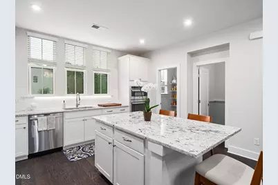 916 Waterside View Drive, Raleigh, NC 27606 - Photo 8