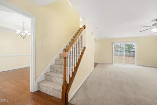 401 Lenoir Dr, Spring Lake, NC 28390 - Photo 4