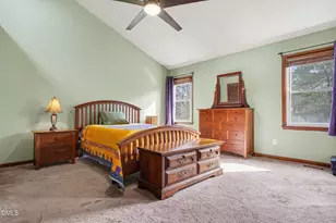 405 Glen Bonnie Ln, Cary, NC 27511 - Photo 16