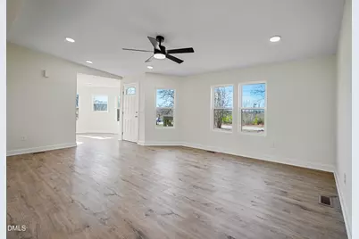 22176 N Carolina 24, Cameron, NC 28326 - Photo 6